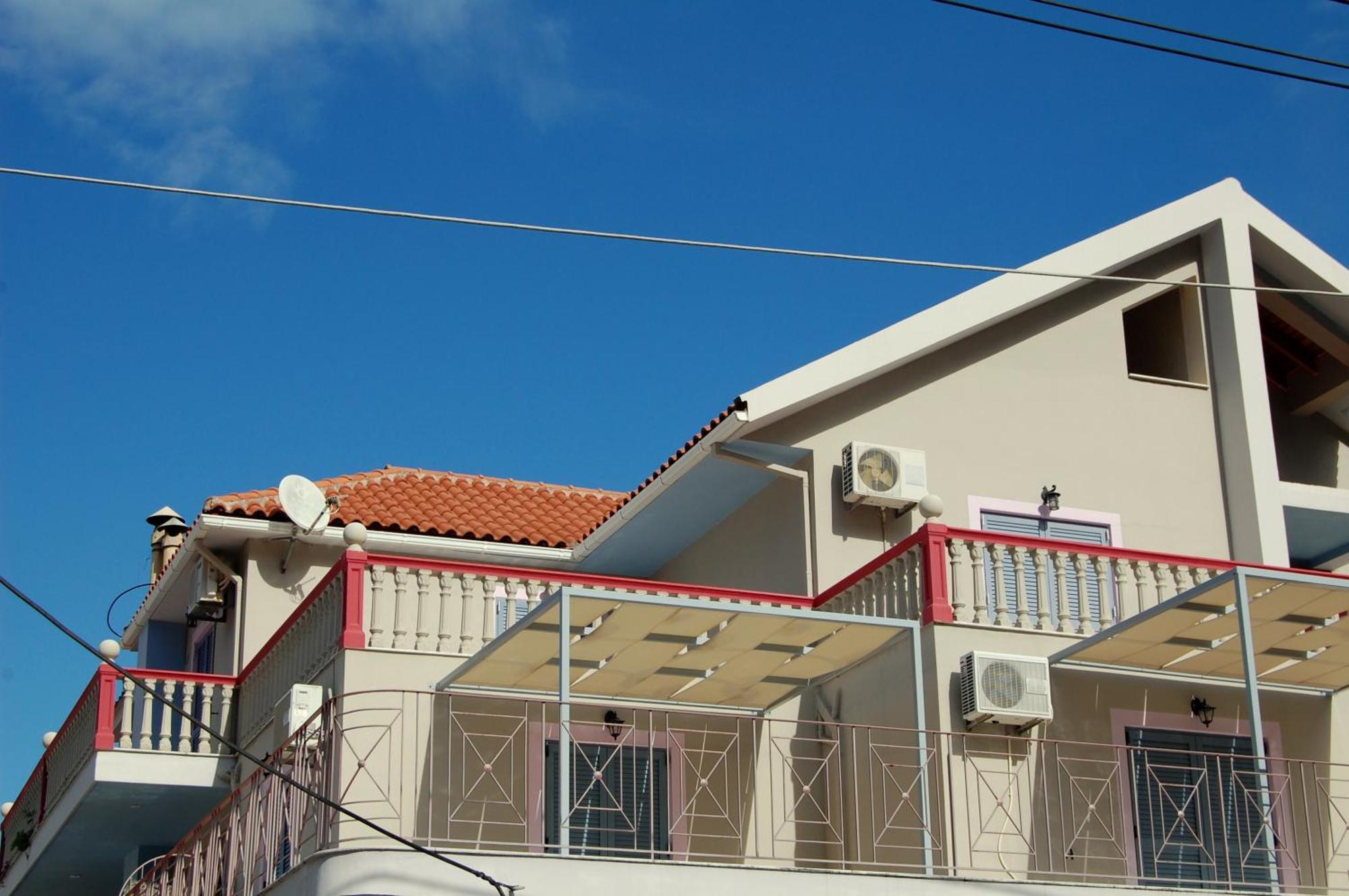 Alkyoni Apartments & Studios Poros  Exterior foto